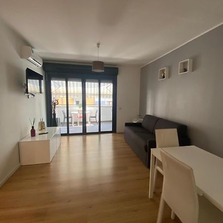 Apartmán Lux Fara Milán Exteriér fotografie